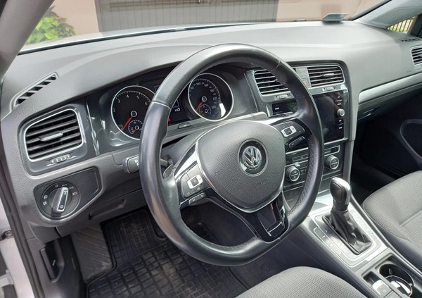 Volkswagen Golf cena 61600 przebieg: 138500, rok produkcji 2019 z Bytom małe 106